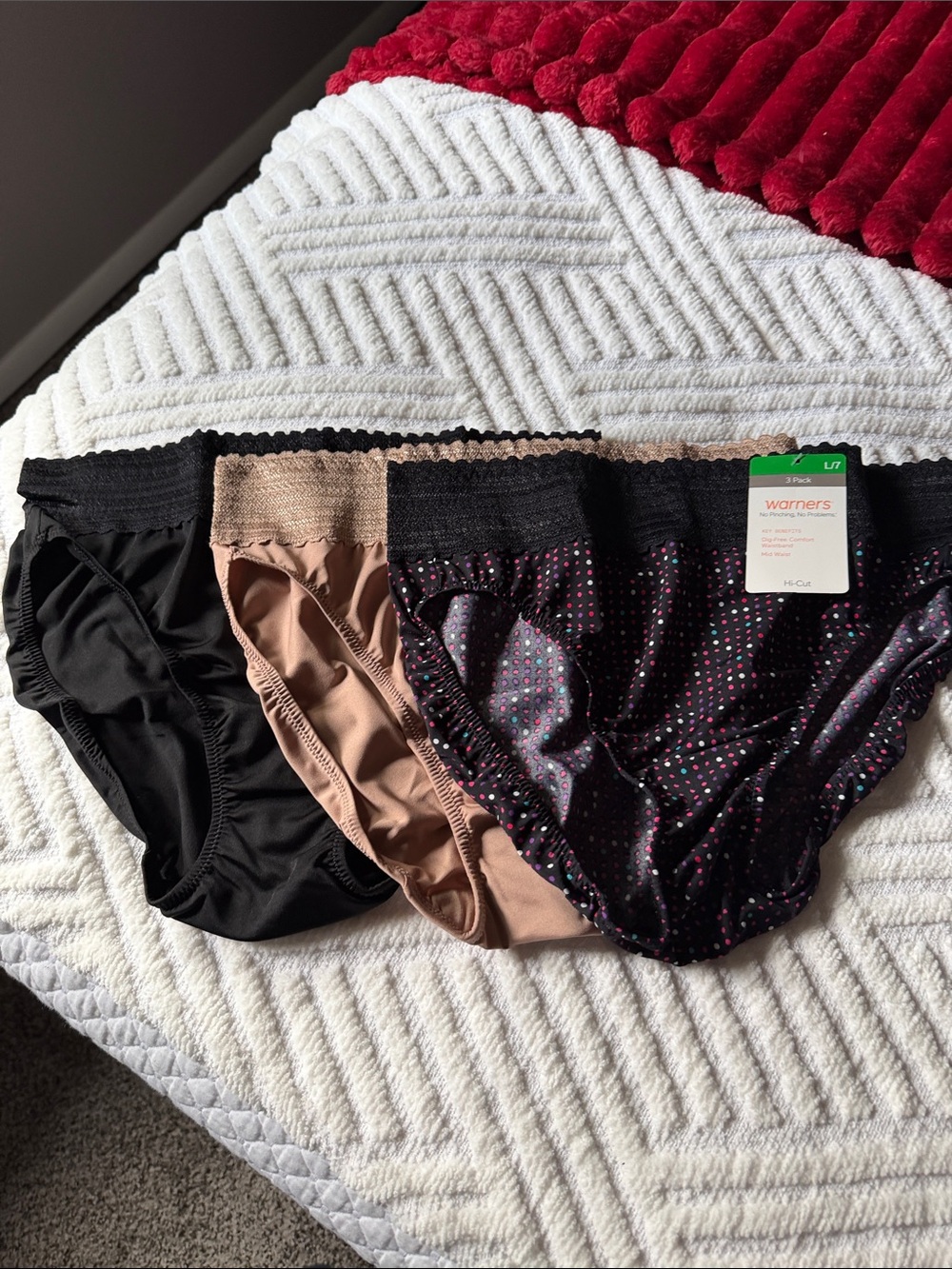Warner's Black, Nude & Black Polka Dot Briefs 3-Pack